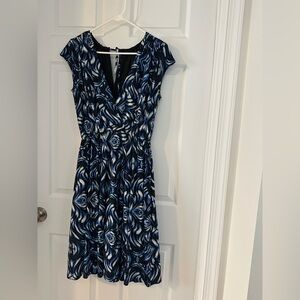 Taylor Blue and White Abstract Midi Dress